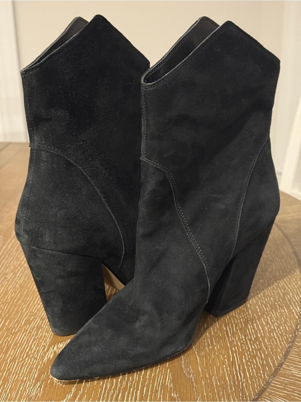 Dolce Vita Black Suede Pointed Ankle Booties with Block Heel Size 8.5 - Picture 5 of 10